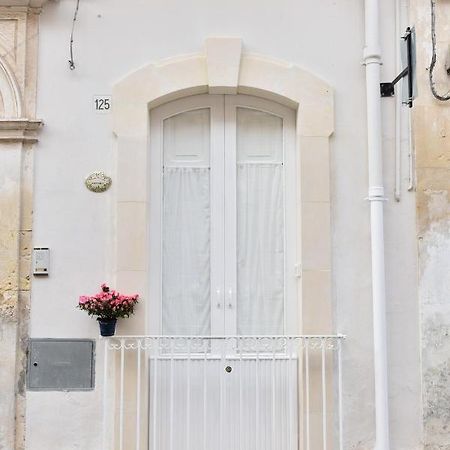 Casa Contini Rosa Lägenhet Noto Exteriör bild